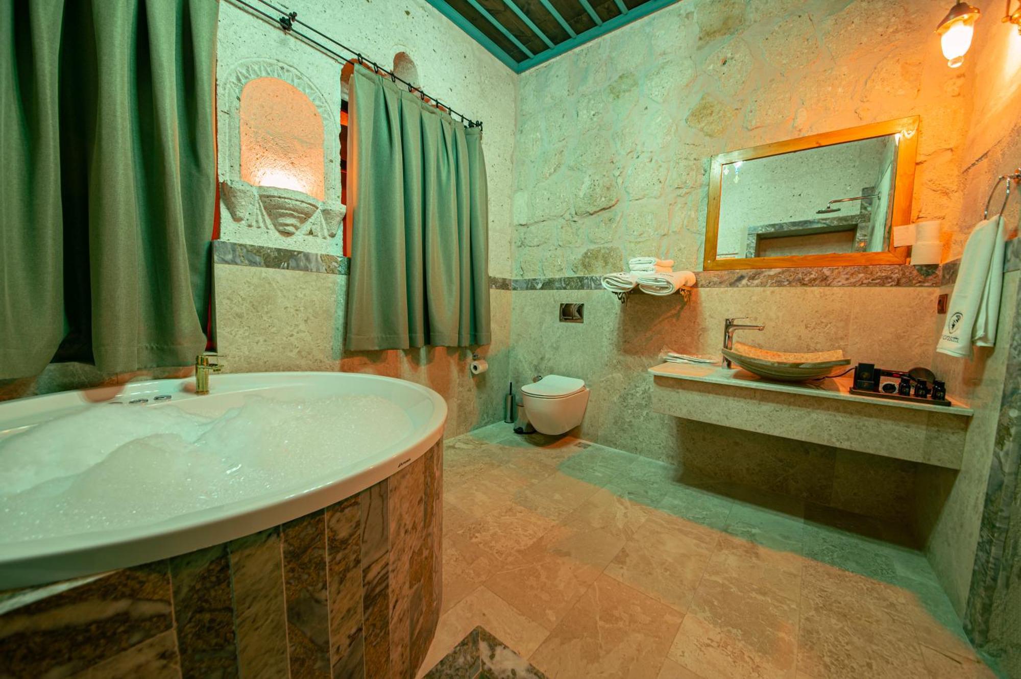 Ares Cave Suites ギョレメ エクステリア 写真